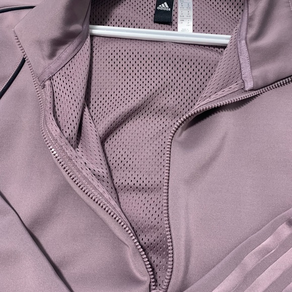 Adidas sweater - Picture 5 of 8